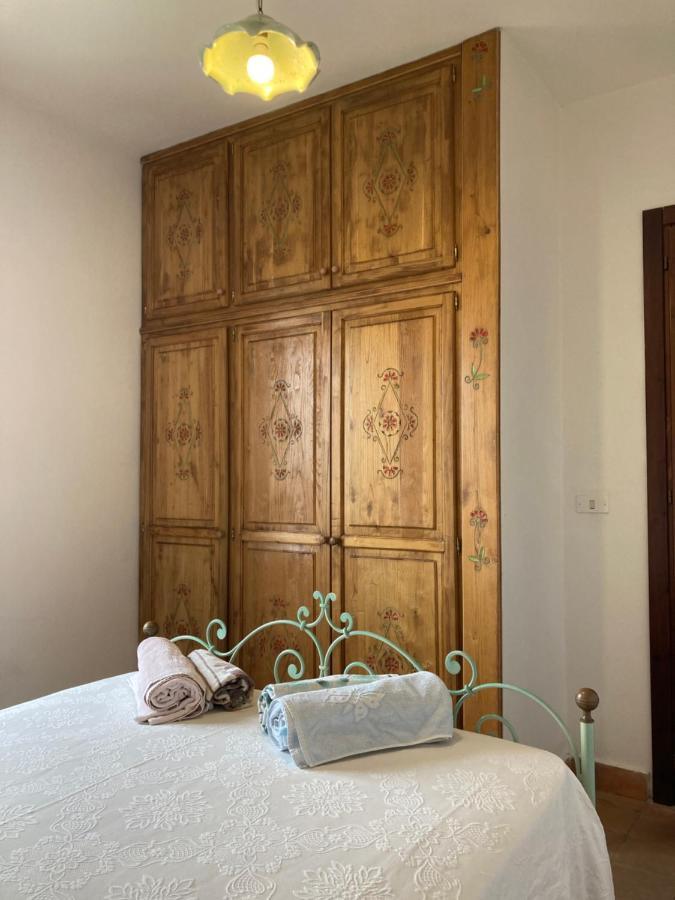 Appartamento Vista Mare - Amazing Sea View Apartment Stintino Exteriör bild